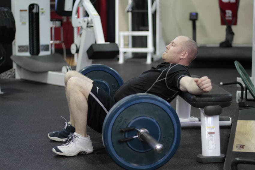 Barbell hip thrust: start position