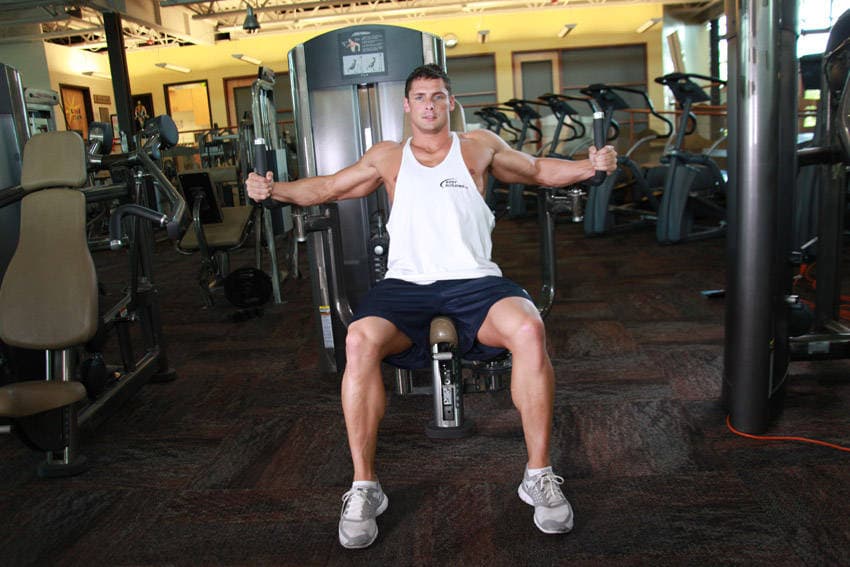 Pec deck: end position