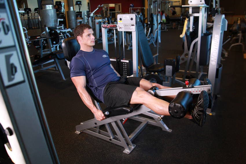 Leg extension: end position