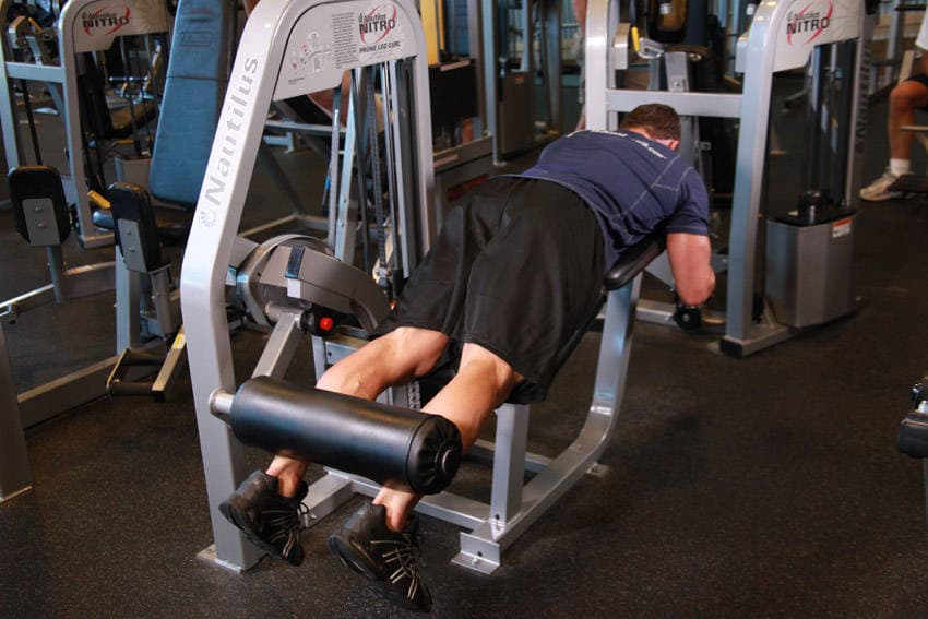 Lying leg curl: start position