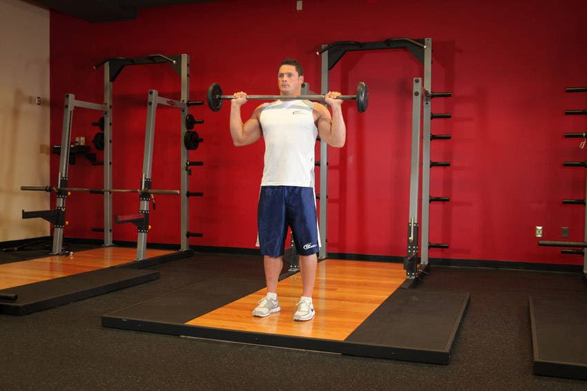 Standing overhead press: start position